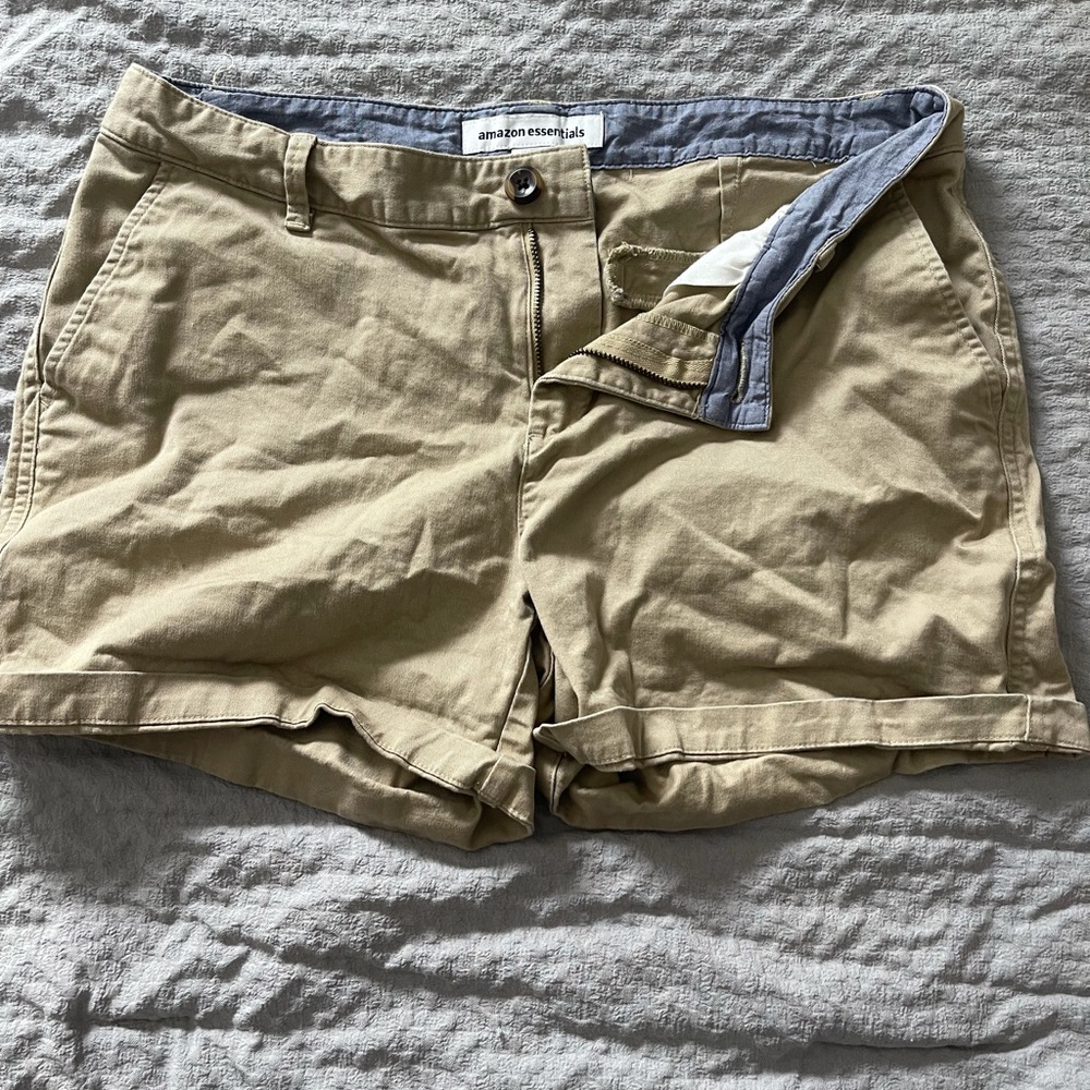 Amazon tan shorts
